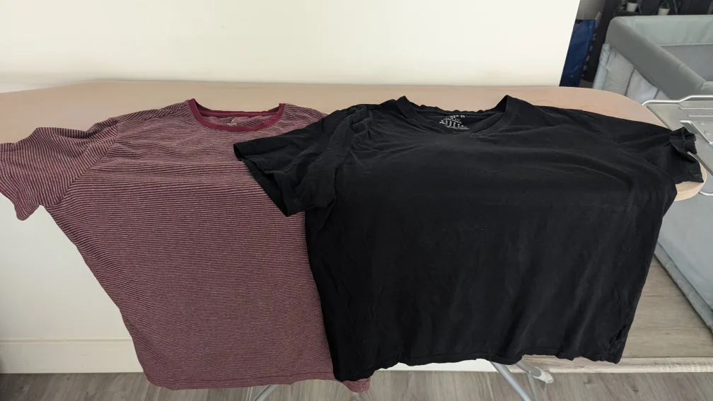 Mixed Men's T-Shirt Bundle - Small Size image indicator(3)