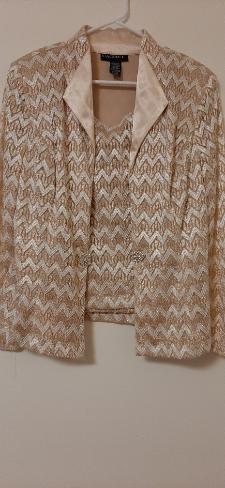 Cachet 2-Piece Suit - Size 14 - photo 2