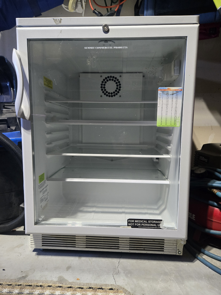 bar fridge