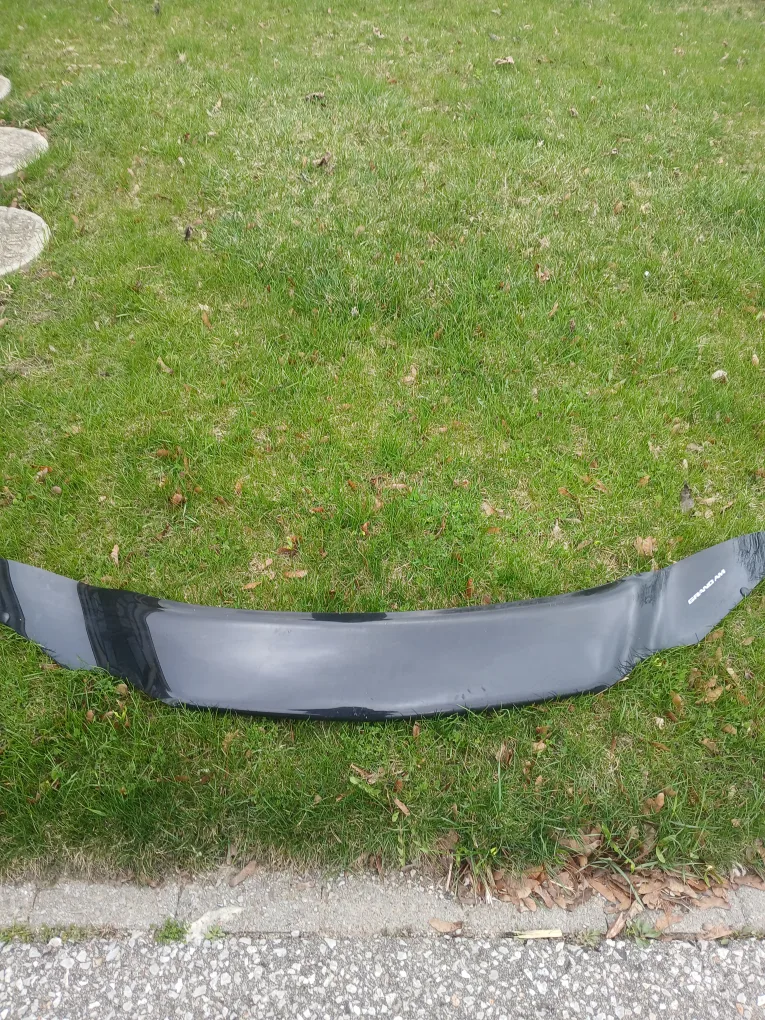 Wind Deflector - Grand Vista image indicator(2)