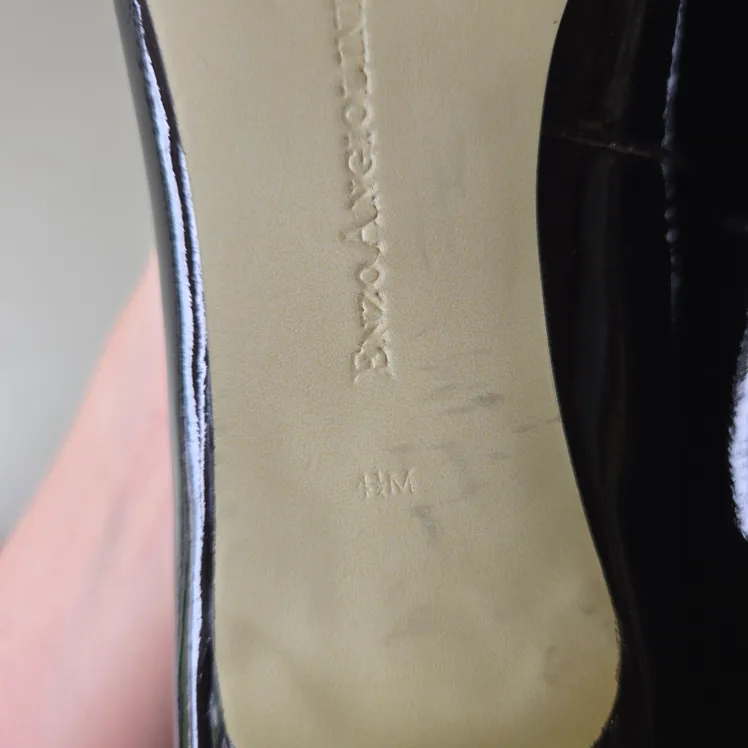 High Heel Pumps - Size 5 image indicator(7)