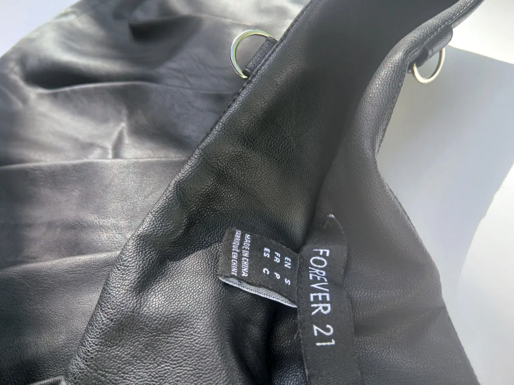 Forever 21 Black Faux Leather Mini Skirt - Size S image indicator(2)