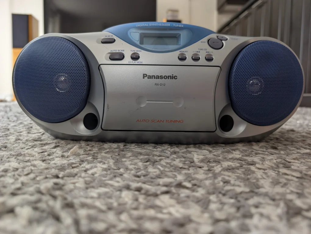 Panasonic RX-D12 CD Radio Cassette Recorder thumbnail