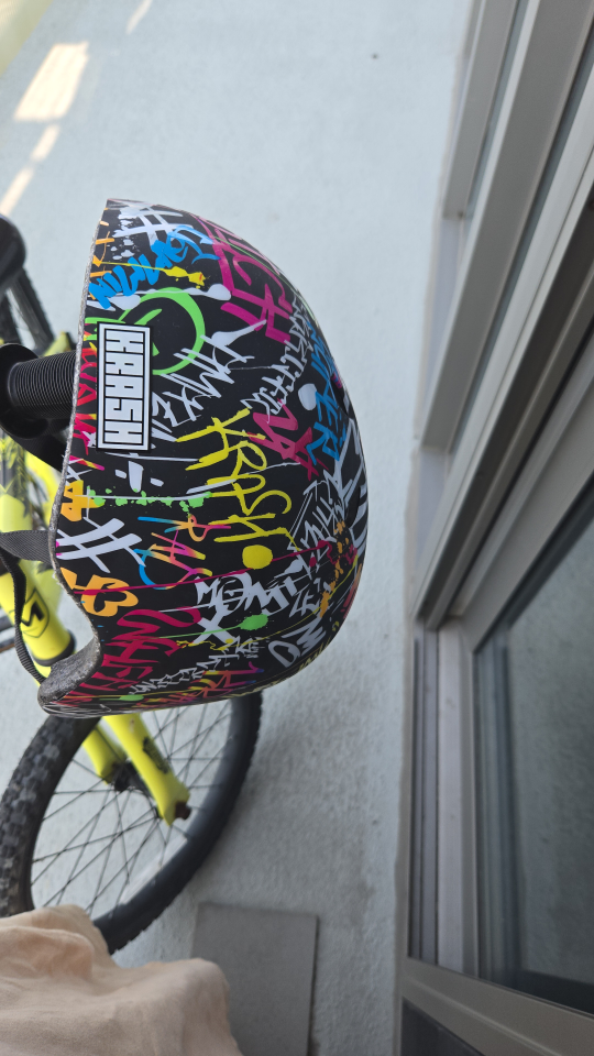 Movelo Rush Kids Bike w/ Training Wheels & Helmet - photo 2