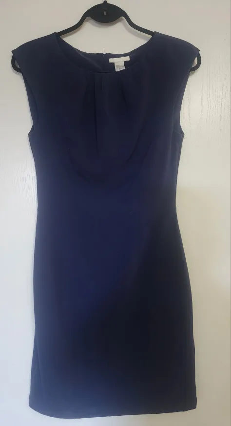 H&M Navy Blue Dress - Size 6 ( pickup only) thumbnail