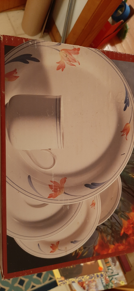 Crown Nouveau Nightwinds Dinnerware Set - photo 3