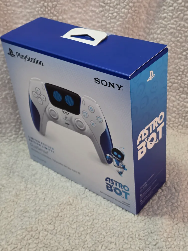 Astro Bot ps5 controller ps5 brand new image indicator(3)