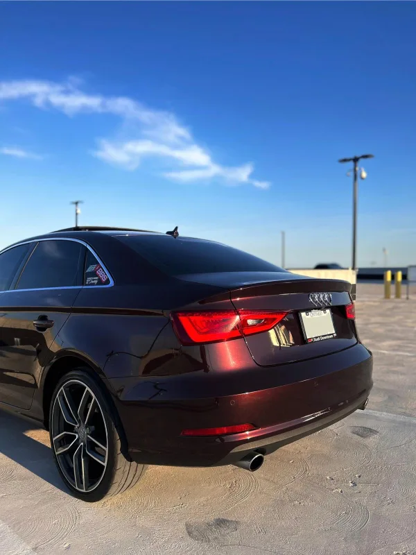 Audi A3 Sedan - 2015 Quattro image indicator(2)