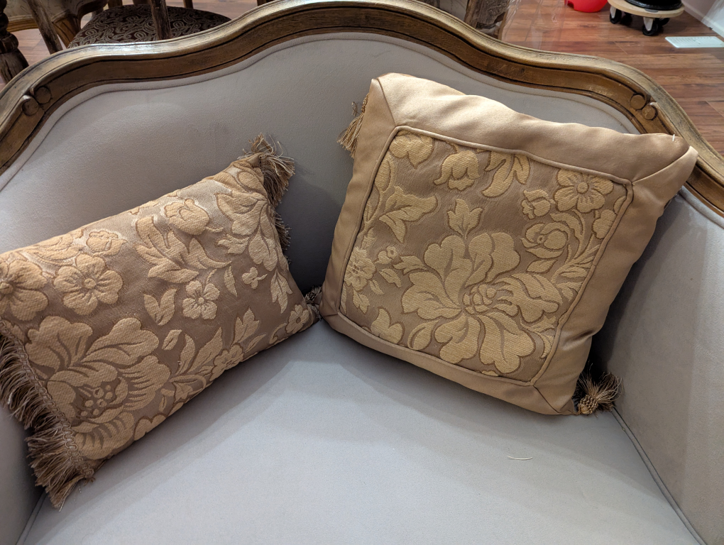 Decorative Floral Throw Pillows - Set of Two - photo 2