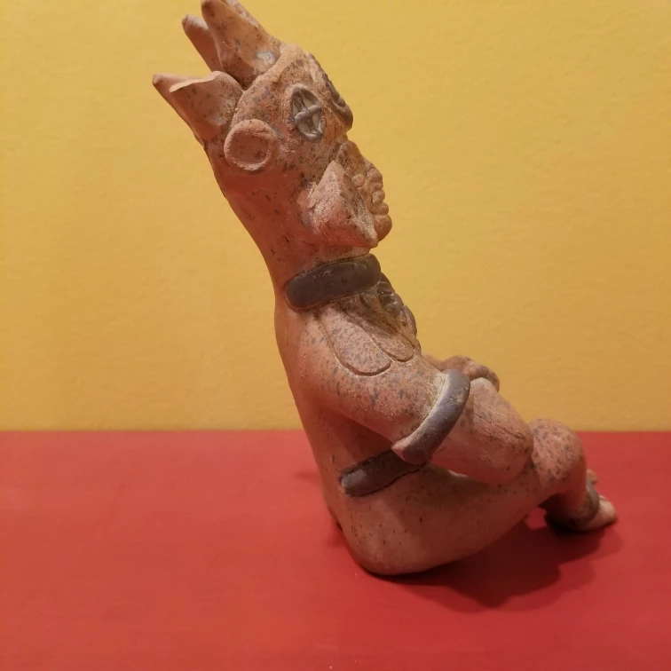 Terracotta Mayan Figurine - photo 5