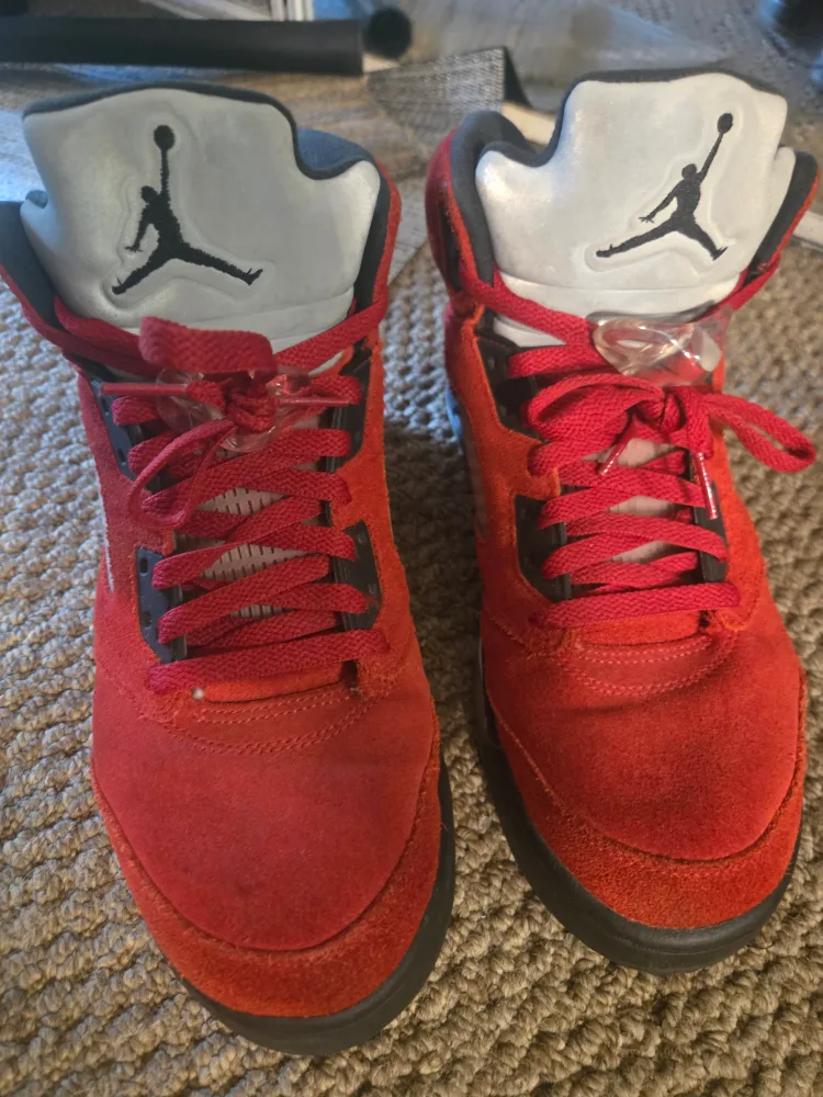 Air Jordan 5 Retro Raging Bull Red Suede