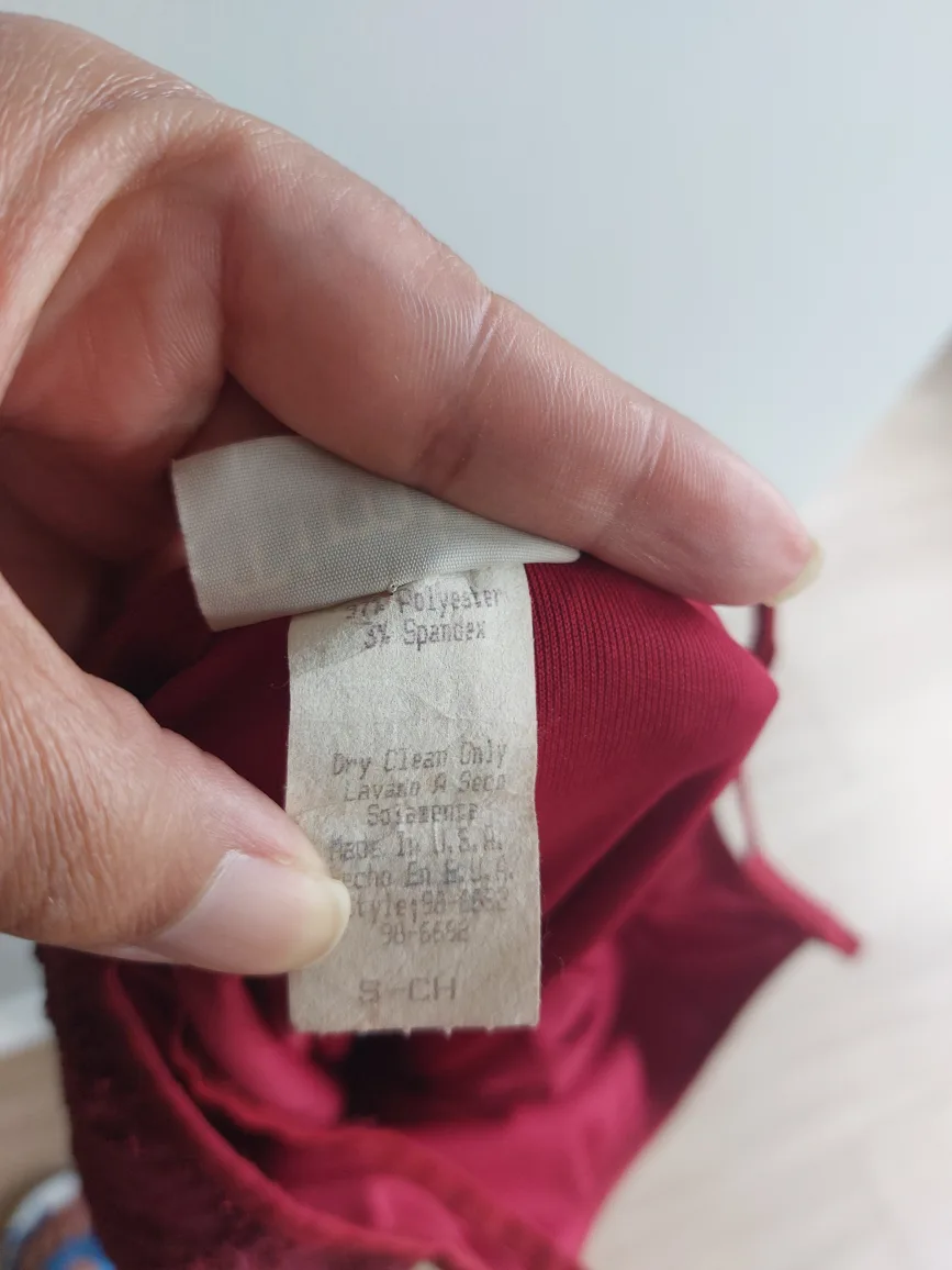 Last chance- Vintage Burgundy Dress - Size S image indicator(4)