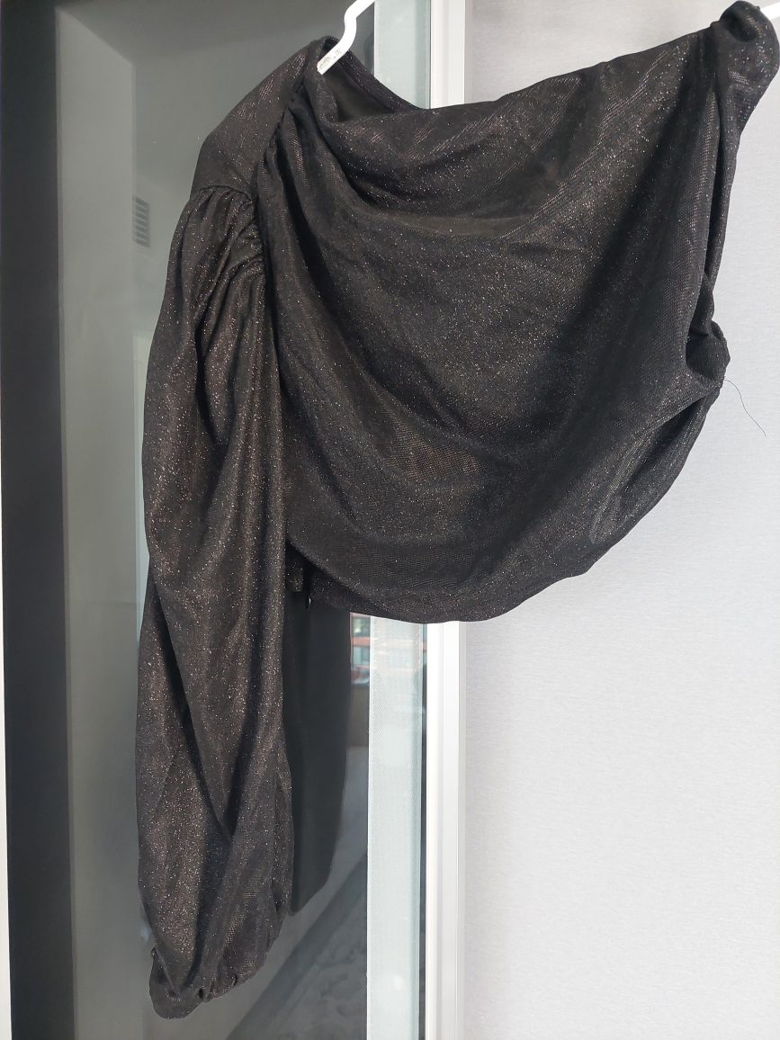 Black Long Sleeve Top