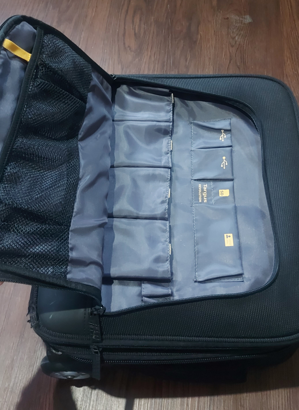 Targus Rolling Laptop Bag - photo 2