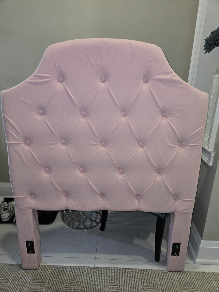 Twin size Pink Tufted Headboard - photo 4