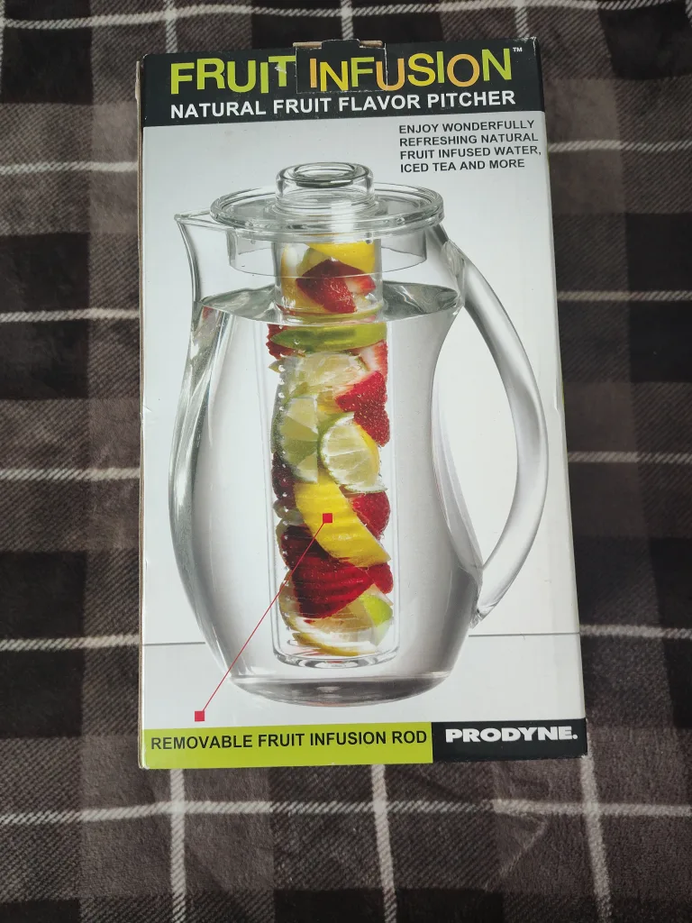 Fruit Infusion Jug - Plastic & Shatterproof image indicator(2)