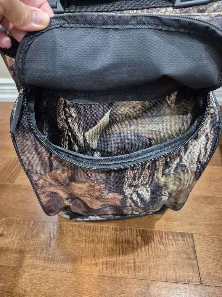 Uline Rolling Cooler Bag - Camo image indicator(3)