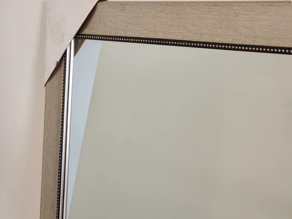 Gold Mirror - New in Box image indicator(3)