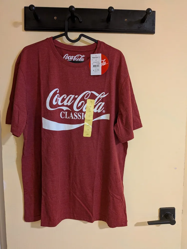Coca-Cola Classic Graphic Tee - Size L/G thumbnail