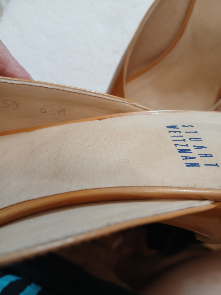 Stuart Weitzman Mules - Size 6.5 - photo 2