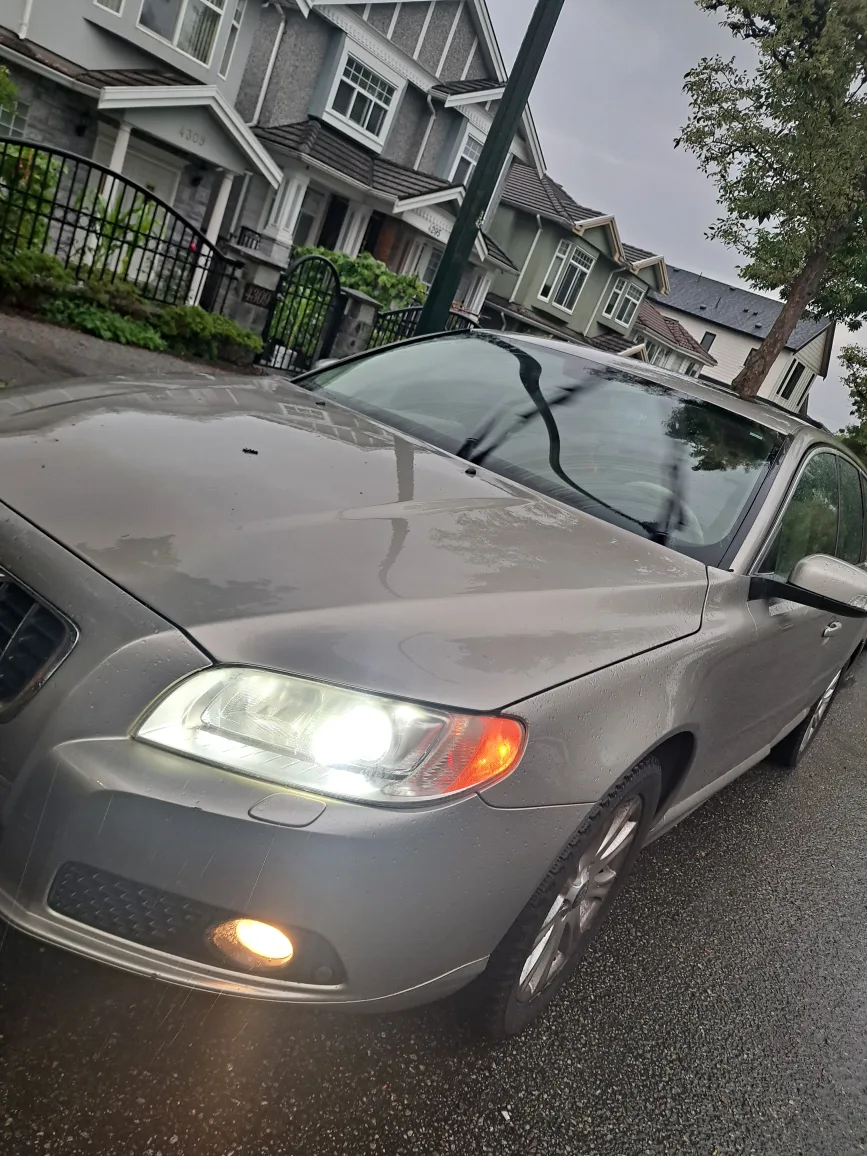 ~~2008- volvo v70~ v6 3.2 l ( w/timing chain!!) image indicator(2)