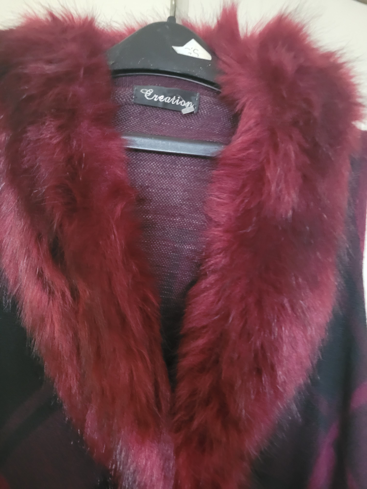 Burgundy Faux Fur Vest - photo 2