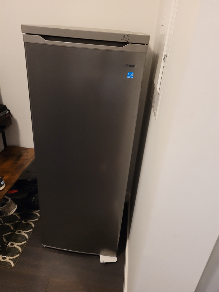 Danby stand up freezer