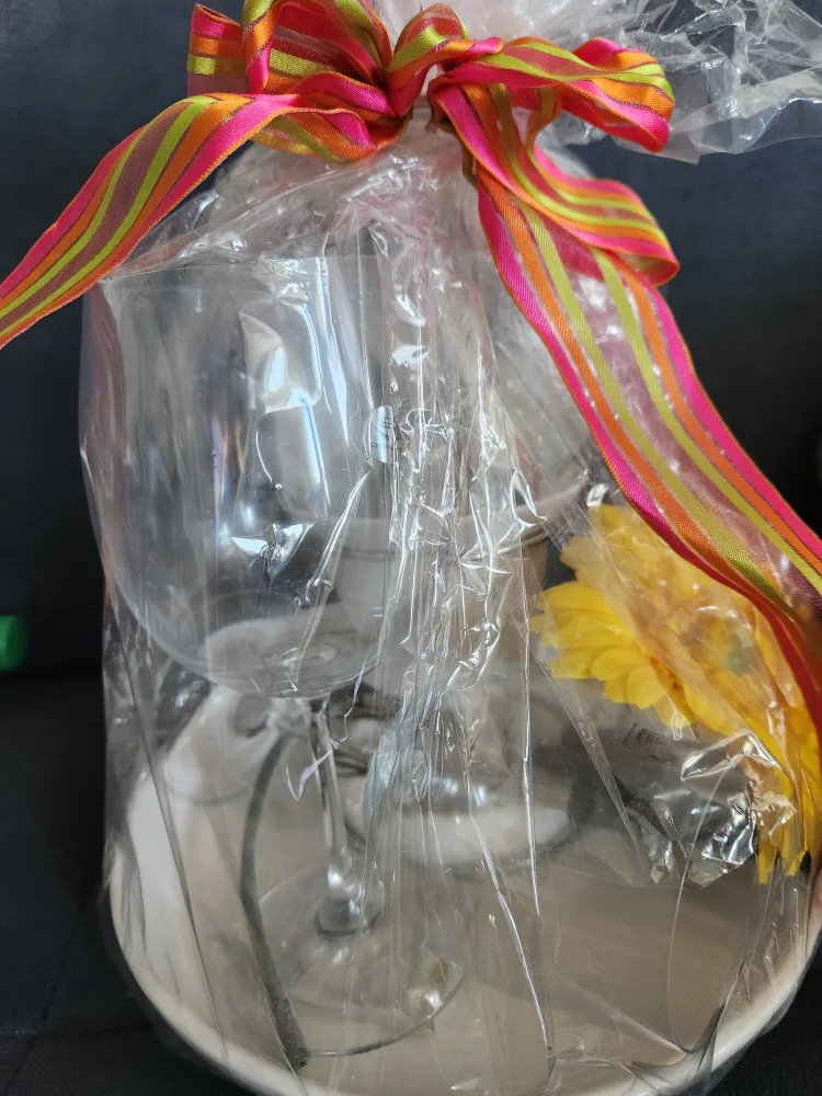 Bowring Wine Set with Napkin thumbnail