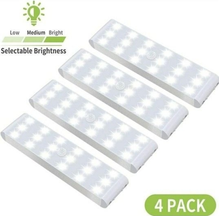 LED Closet Light, 18-LED