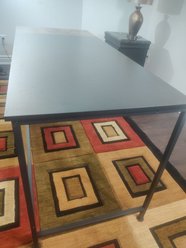 Black and Brown Desk - photo 3