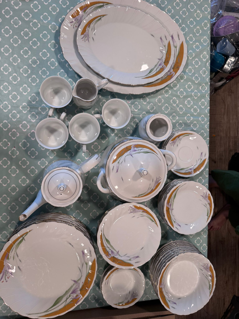 Vintage China Dinnerware Set - photo 2