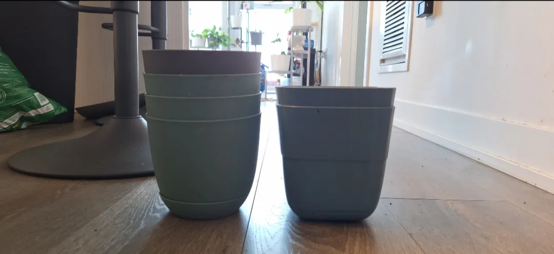 Assorted  Plant Pots thumbnail