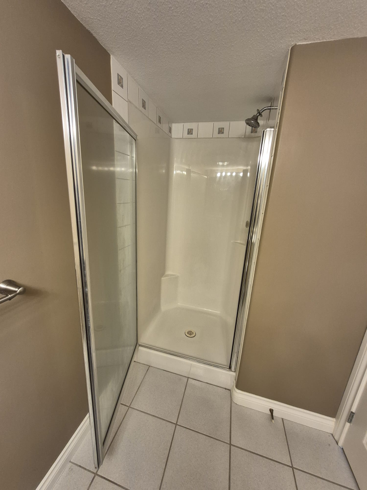 house rent washer and dryer dishwasher - photo 3