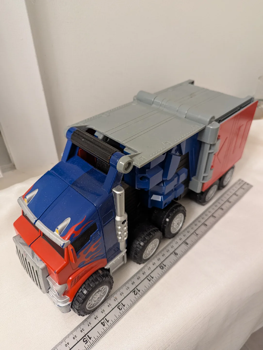 2006 NERF Transformers Optimus Prime Truck Blaster NO DARTS image indicator(2)