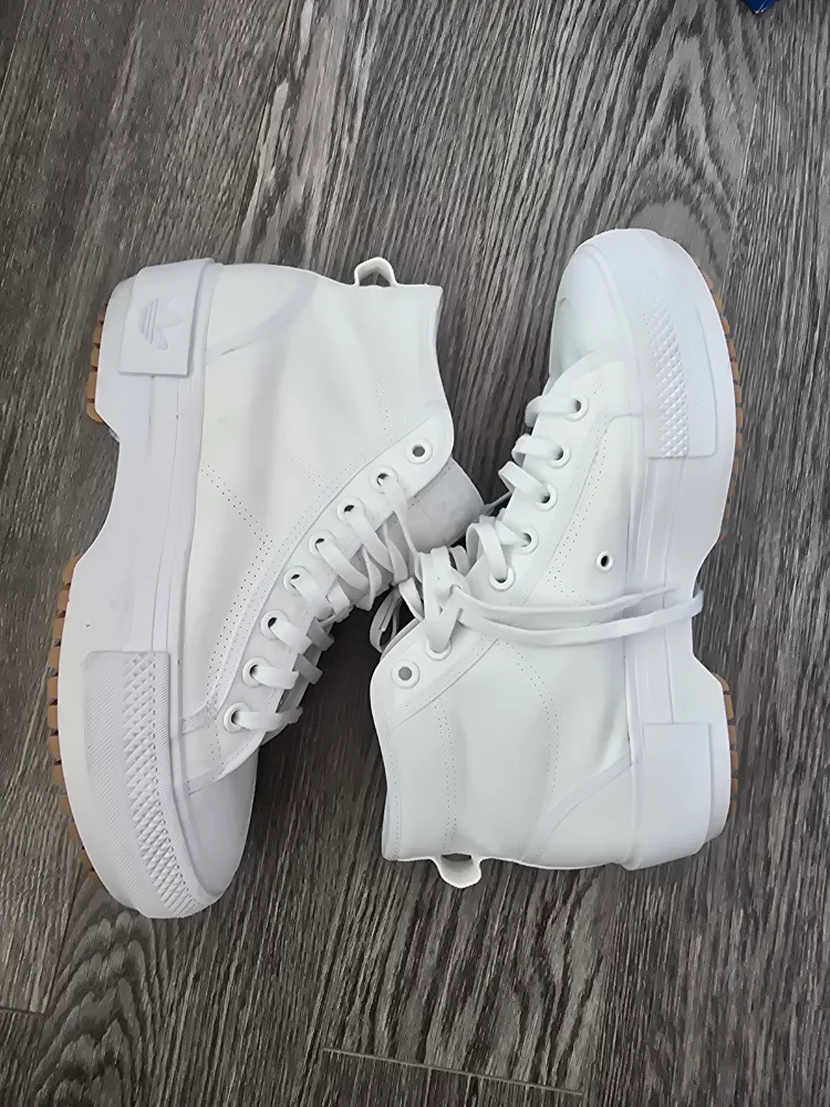 Adidas Nizza Platform Mid White Sneakers image indicator(2)