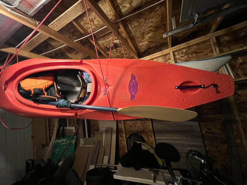 Perception Wave Sport Kayak - 107 Inches