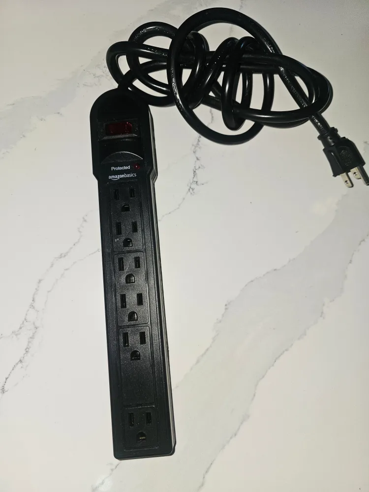 AmazonBasics Power Strip Surge Protector thumbnail