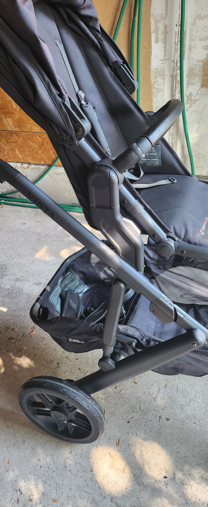 Used Uppababy Vista Stroller + extras - photo 4