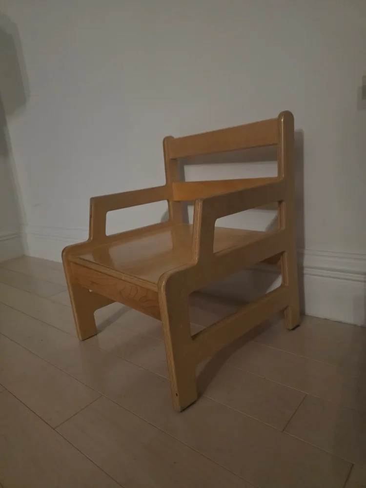 Wooden Chair 🧡 thumbnail