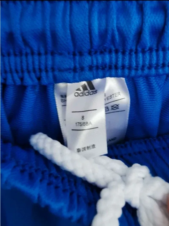 Adidas Italy Soccer Jersey & Shorts - Size S image indicator(5)