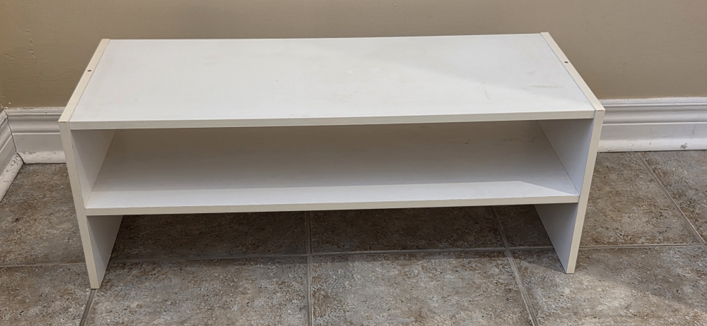 white shelf/shoe rack 30x11-3/4x11-3/4"