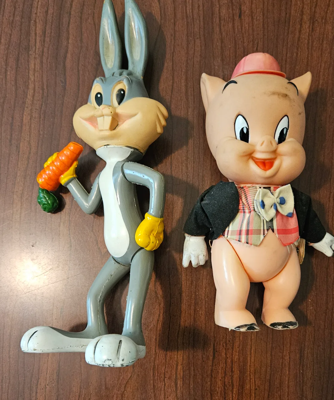 Vintage Bugs Bunny & Porky Pig Figures thumbnail
