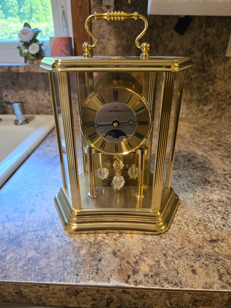 Montreux Westminster Chime Quartz Mantle Clock image indicator(5)