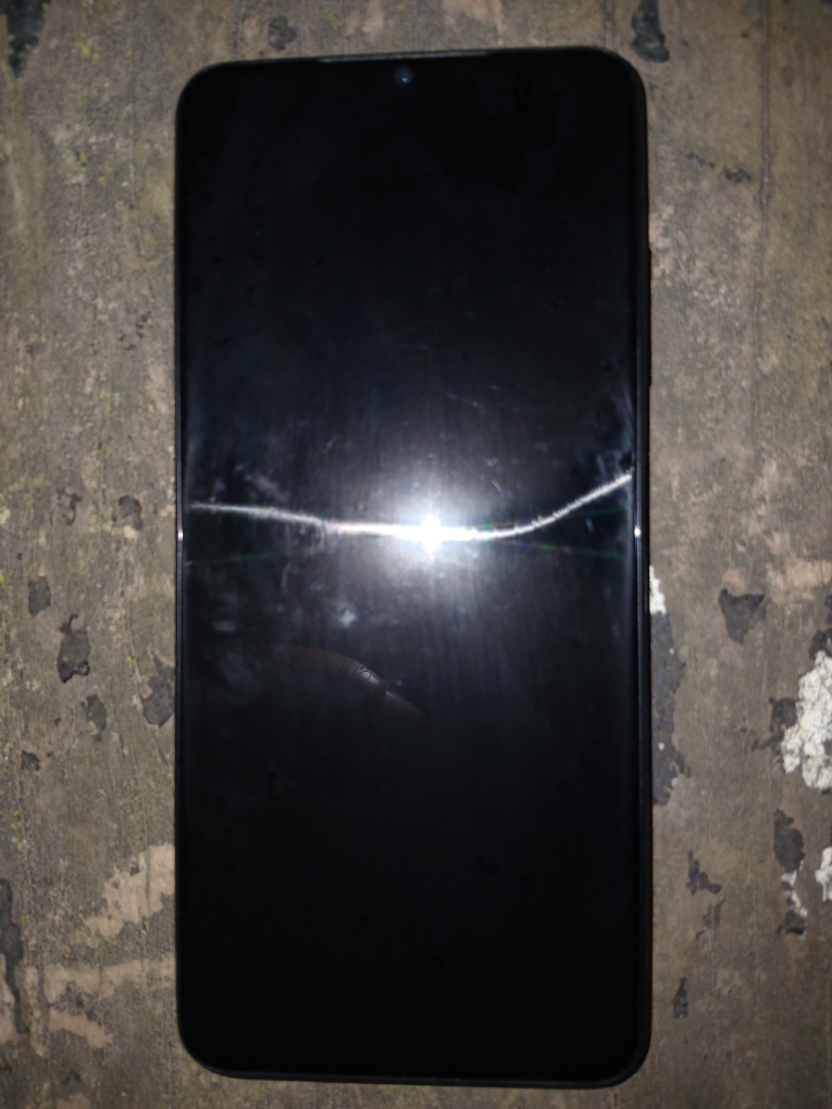 Samsung Phone - photo 2