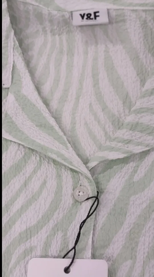 (NEW) Y&F Zebra Print Crop Top - New with Tags thumbnail
