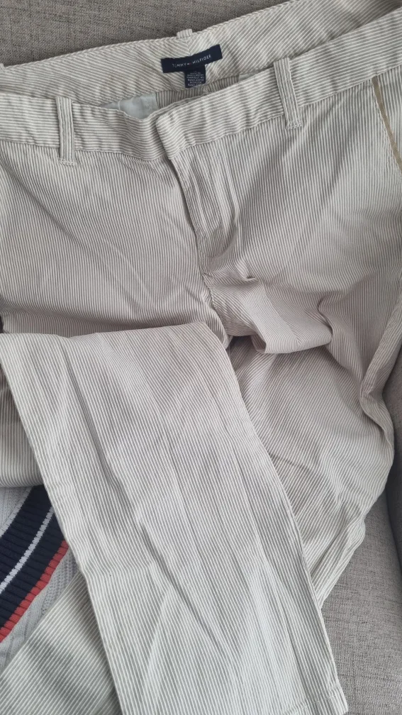 Tommy Hilfiger Sweater & Pants - Size 10 image indicator(3)