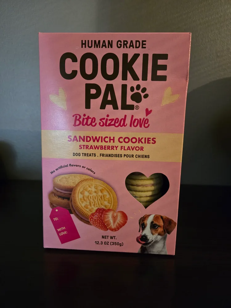 Cookie Pal Strawberry Sandwich Cookies Dog Treats thumbnail