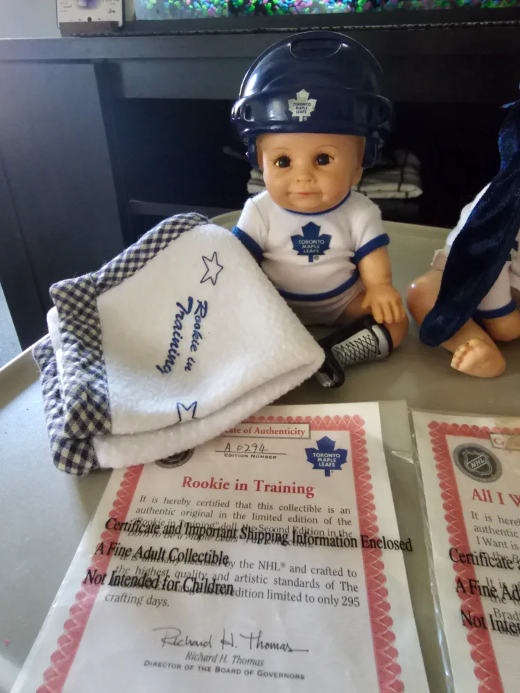 Toronto Maple Leafs Collectible Dolls image indicator(2)