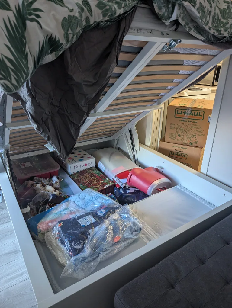 IKEA MALM Bed Frame with Storage & Mattress image indicator(2)