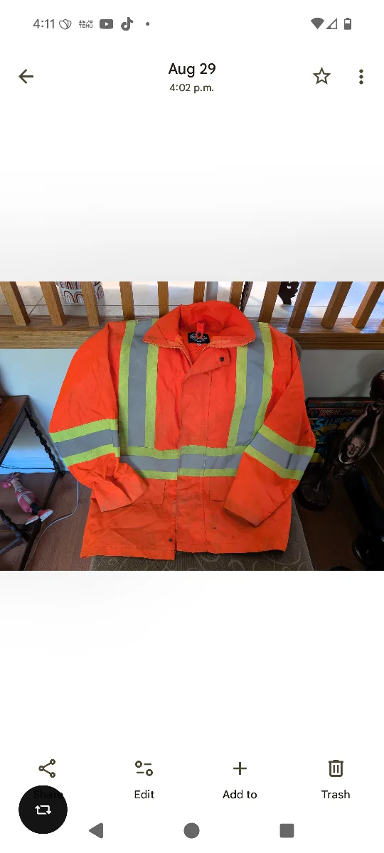 High Visibility Work Coat - Reflective Safety Jacket image indicator(8)
